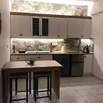 Benaki Balsam דירה קלמאטה