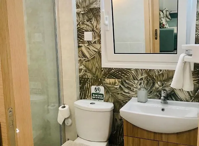 Benaki Balsam 卡拉马塔